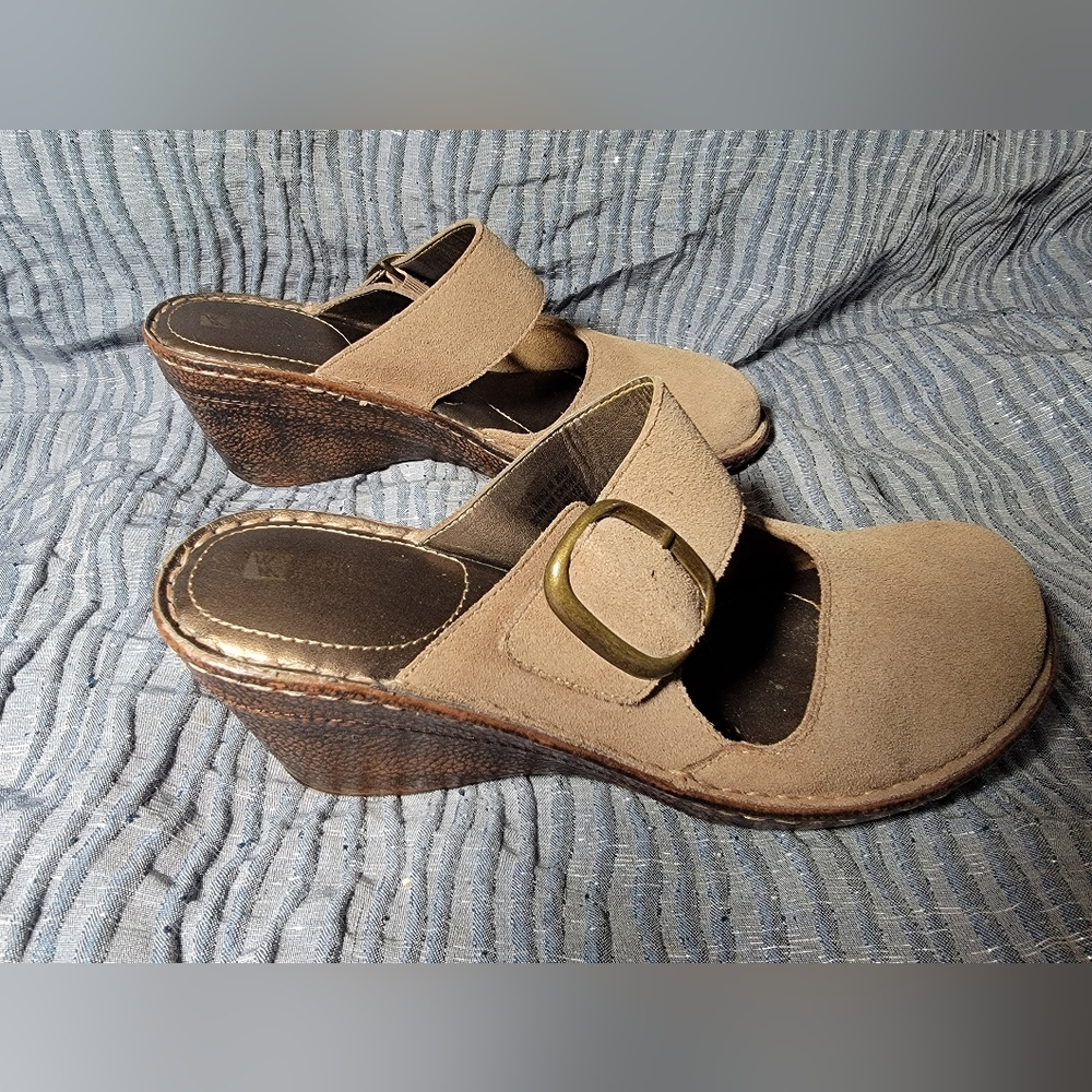 💗 White Mountain size 8.5 clog sandals with buckles in excellent condition 💗 - Picture 6 of 9